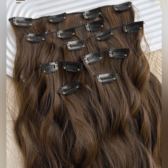 Human hair Blend Copper Brown 22 In Clip in  Hair Extensions - Picture 4 of 7